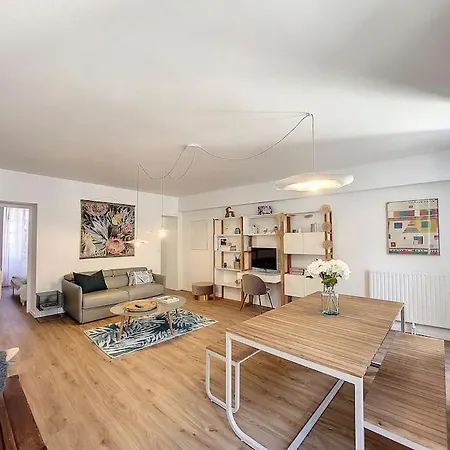 Apartment Le Toucan - 100m Palais Et Pont Avignon